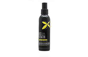 The spray mask 10 in 1 Spray mask without rinsing 10 in 1 protects and repairs your hair from external aggressions.